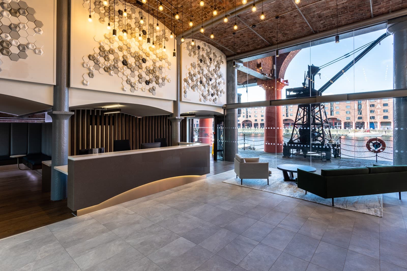 Clockwise Royal Albert Dock, Liverpool - Coworking & Office Space interior photo 12