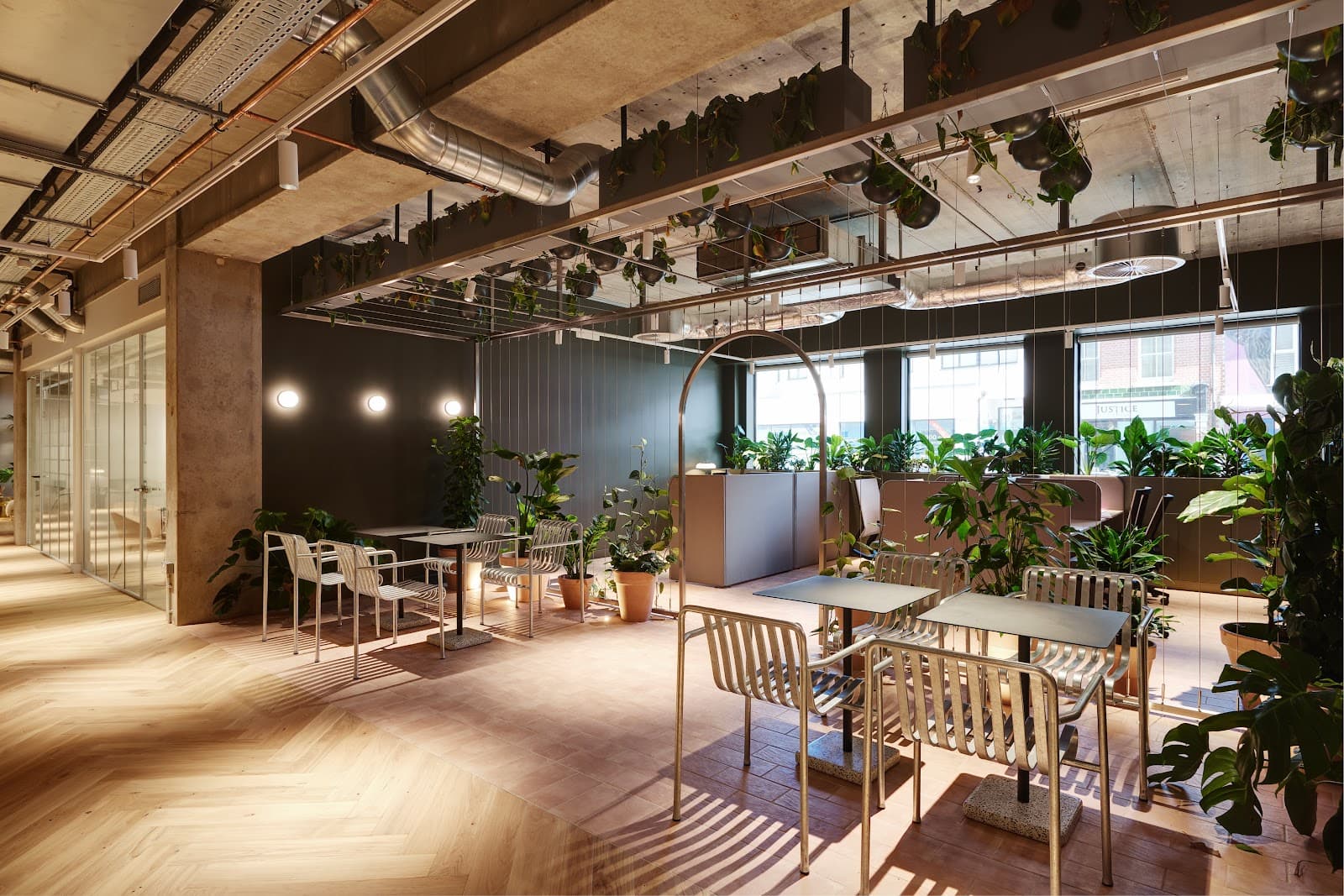 Clockwise Southampton - Coworking & Office Space interior photo 12