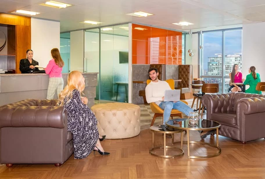 Servcorp - Canary Wharf interior photo 1