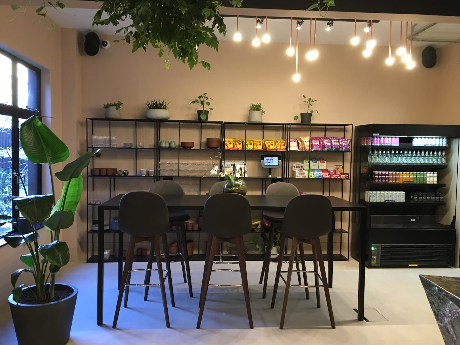 Uncommon Fulham - Flexible Office Work Space interior photo 4