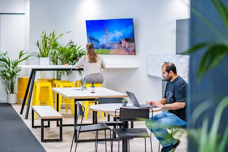 Venture X White City - The Future of Workspace interior photo 2