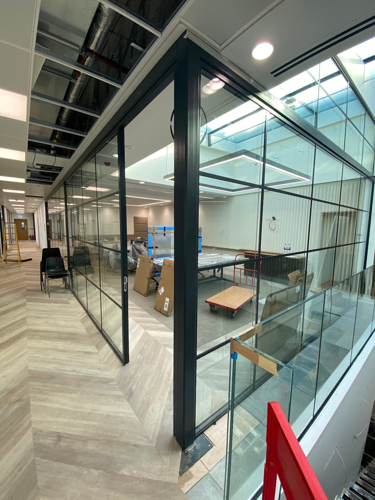 Venture X White City - The Future of Workspace interior photo 15