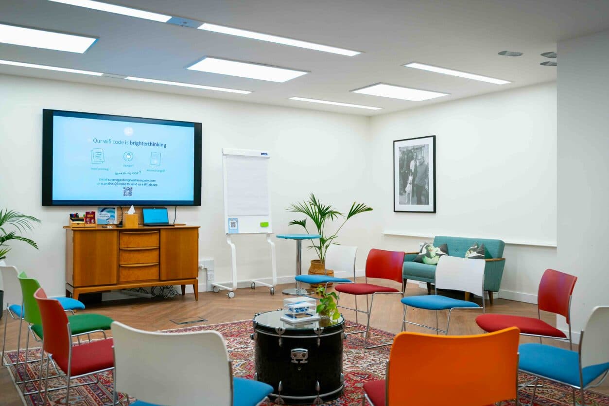 Wallacespace Covent Garden interior photo 4