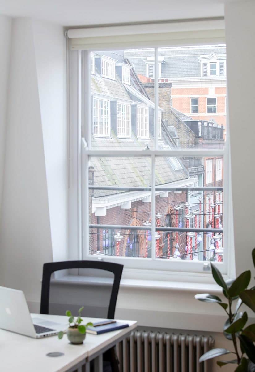 WorkPad Offices - 21 Carnaby Street interior photo 7