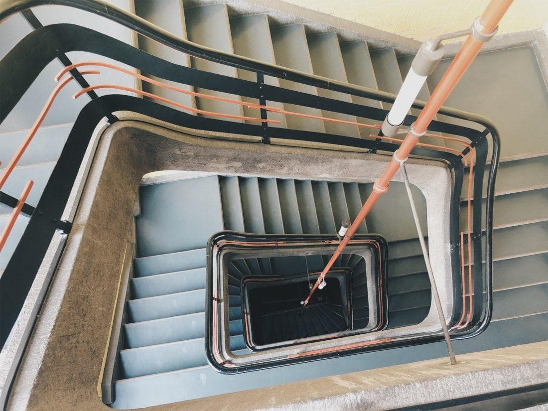 b+office interior photo 11