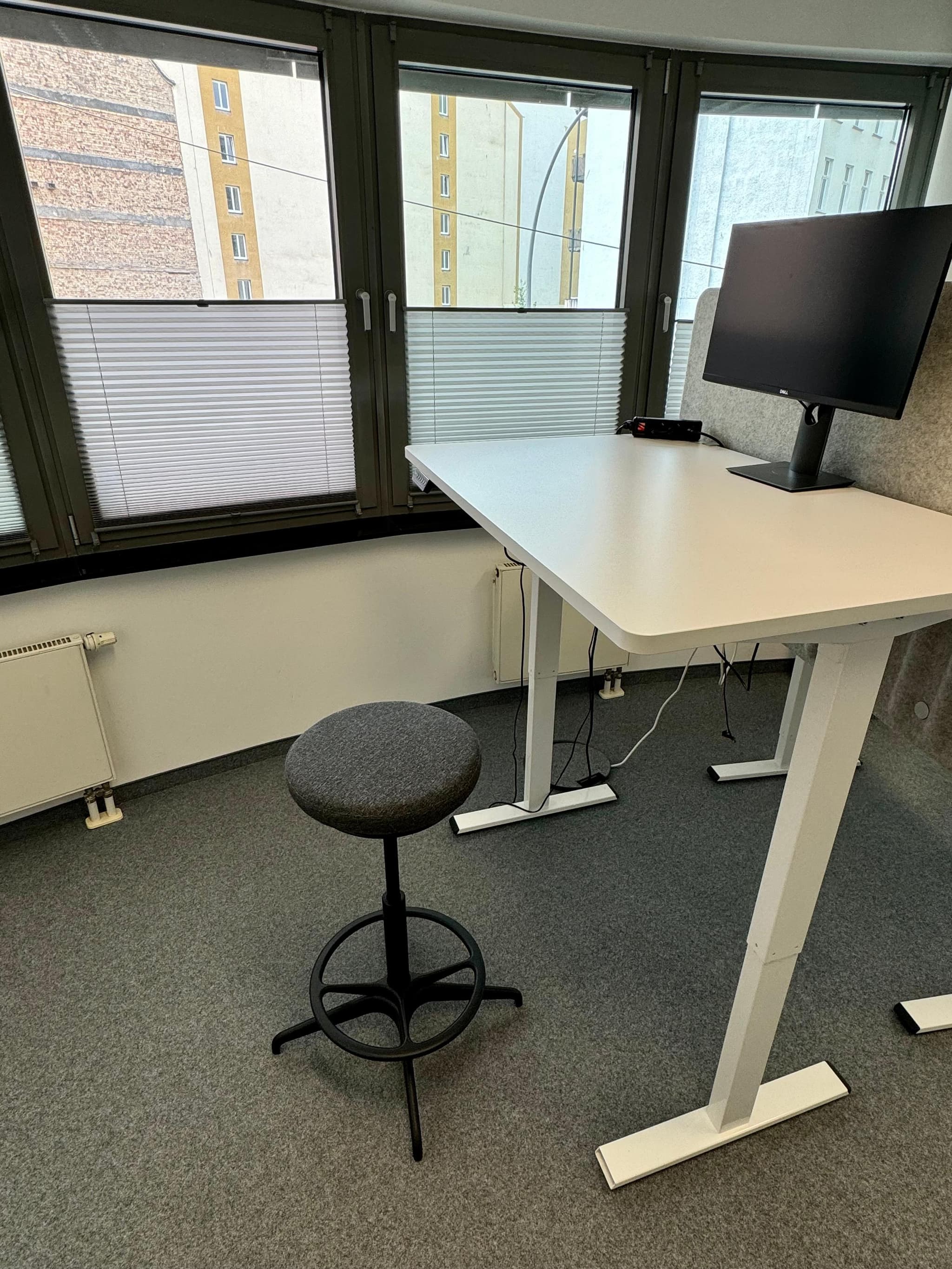 Brückenstraße Coworking interior photo 3